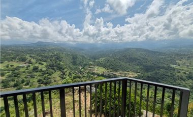 Venta Casa Campestre en Chinauta Antes del Peaje | 246 m²