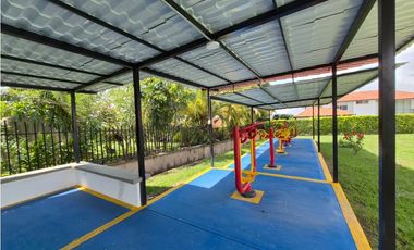 Venta Casa Campestre en Chinauta Antes del Peaje | 246 m²