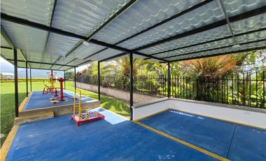 Venta Casa Campestre en Chinauta Antes del Peaje | 246 m²