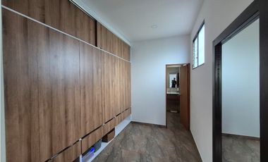 Venta Casa Campestre en Chinauta Antes del Peaje | 246 m²