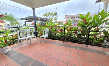 Venta Casa Campestre en Chinauta Antes del Peaje | 246 m²