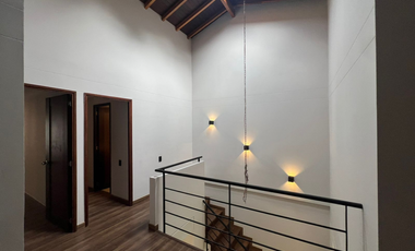 APARTAMENTO EN ARRIENDO SECTOR ATRAVEZADO - ENVIGADO