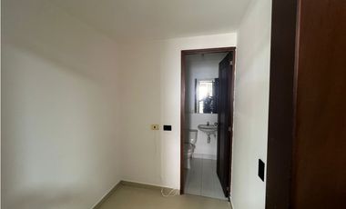APARTAMENTO EN ARRIENDO SECTOR ATRAVEZADO - ENVIGADO