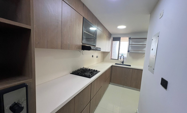 APARTAMENTO EN ARRIENDO SECTOR ATRAVEZADO - ENVIGADO