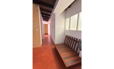 EN VENTA APARTAMENTO BIFAMILIAR EN PAN DE AZÚCAR BAJOS BUCARAMANGA