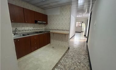 APARTAMENTO DISPONIBLE EN ALQUILER EN MELENDEZ, SEGUNDO PISO