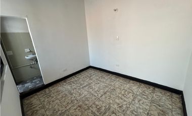 APARTAMENTO DISPONIBLE EN ALQUILER EN MELENDEZ, SEGUNDO PISO