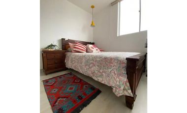 Arriendo apartamento en sabaneta, Amoblado, dos alcobas