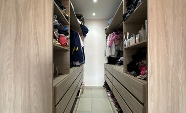 Se vende apartamento en valle del lili