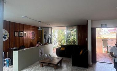 Amplia casa en venta, en Fracc. Reforma, Veracruz, Ver