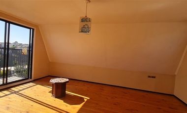 Casa en Arriendo en Santiago Watt 91