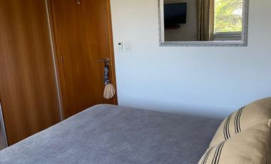 Piso Unico, 2 Dorm con Terraza y Piscina Privada.