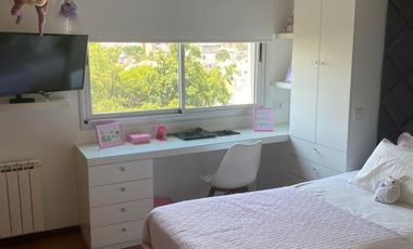 Piso Unico, 2 Dorm con Terraza y Piscina Privada.