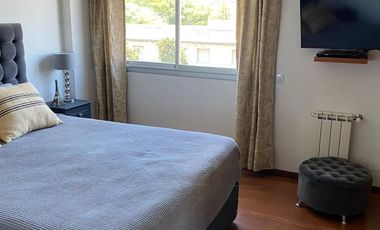 Piso Unico, 2 Dorm con Terraza y Piscina Privada.