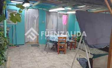 Casa en Venta en Metro Carlos Valdovinos