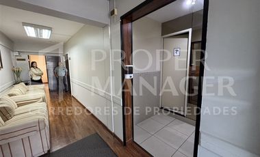 Local Comercial en Venta en Oficina 95 m² en Venta – Edificio Patio Las Terrazas, Centro de Chillán