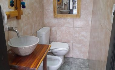 VENTA CASA. PATIO. TERRAZA. COCHERA. LOCAL. LANUS.