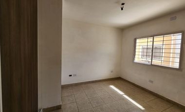 Departamento en alquiler en Burzaco Este