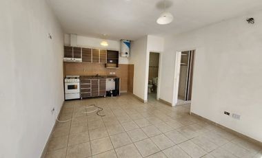 Departamento en alquiler en Burzaco Este