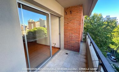 Departamento 3 ambientes 66,25 m² en alquiler con cochera en Lanús Este