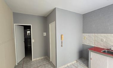 Departamento Tipo Casa en alquiler en Lanus Oeste