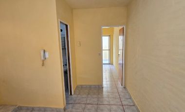 Departamento Tipo Casa en alquiler en Lanus Oeste