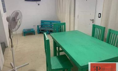 Casa en alquiler permanente c/ pileta en Villa de las Rosas