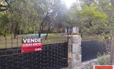 Casa en alquiler permanente c/ pileta en Villa de las Rosas