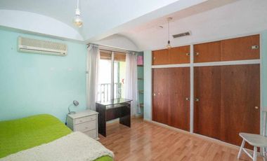 VENTA CASA 7 AMBIENTES OLIVOS ROCHE MUTIFAMILIAR