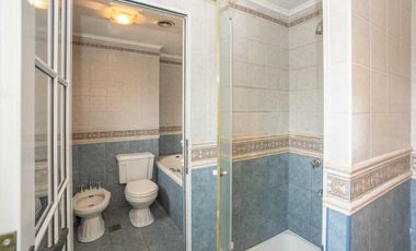 VENTA CASA 7 AMBIENTES OLIVOS ROCHE MUTIFAMILIAR