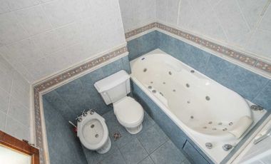 VENTA CASA 7 AMBIENTES OLIVOS ROCHE MUTIFAMILIAR