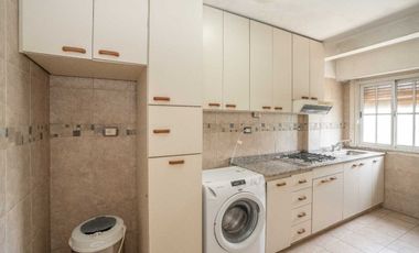 VENTA CASA 7 AMBIENTES OLIVOS ROCHE MUTIFAMILIAR