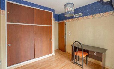 VENTA CASA 7 AMBIENTES OLIVOS ROCHE MUTIFAMILIAR