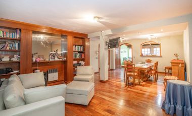 VENTA CASA 7 AMBIENTES OLIVOS ROCHE MUTIFAMILIAR