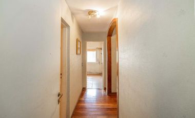 VENTA CASA 7 AMBIENTES OLIVOS ROCHE MUTIFAMILIAR