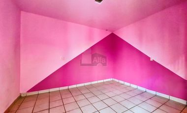 Casa sola en venta en Lagos de María Eugenia, San Cristóbal de las Casas, Chiapas