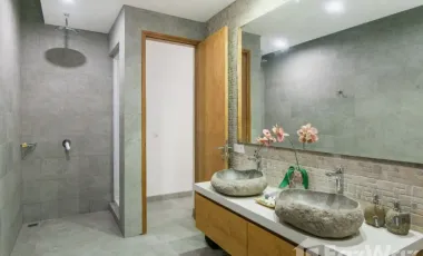 2 Bedroom Villa for rent in Berawa, Bali