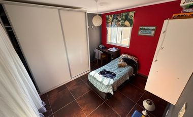 MUY BUENA CASA - BARRIO MEDICO 2