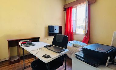 EXCELENTE UBICACION Y TERRENO HABITACIONAL Y/O COMERCIAL