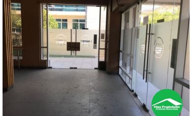 Arriendo Local Comercial de 2 Niveles en Huechuraba