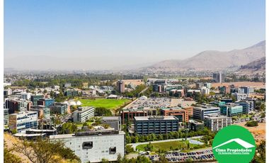 Arriendo Local Comercial de 2 Niveles en Huechuraba