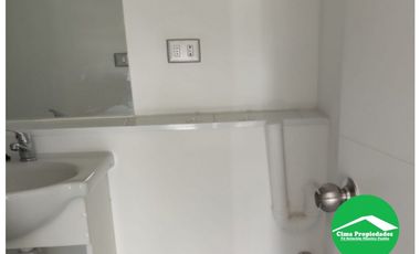 Departamento en La Granja: 3 Dormitorios 2 Baños, Excelente Ubicación