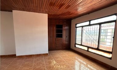 Casa-Bodega - Villa Rosario