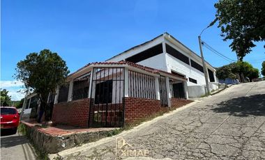 Casa-Bodega - Villa Rosario