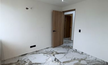 APARTAMENTO EN EDIFICIO PALATINO