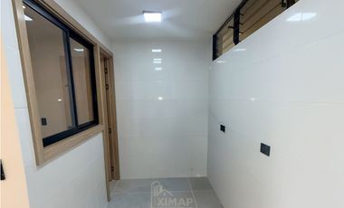 APARTAMENTO EN EDIFICIO PALATINO