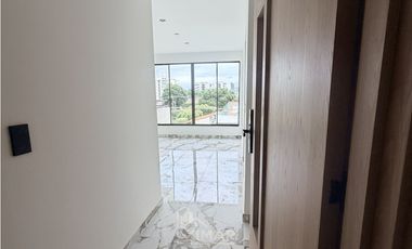 APARTAMENTO EN EDIFICIO PALATINO