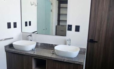 Casa en Condominio en Renta en El Cerrito