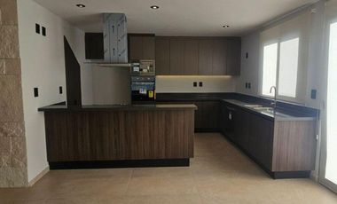 Casa en Condominio en Renta en El Cerrito