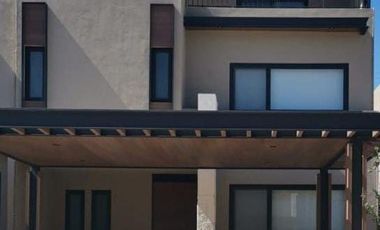 Casa en Condominio en Renta en El Cerrito